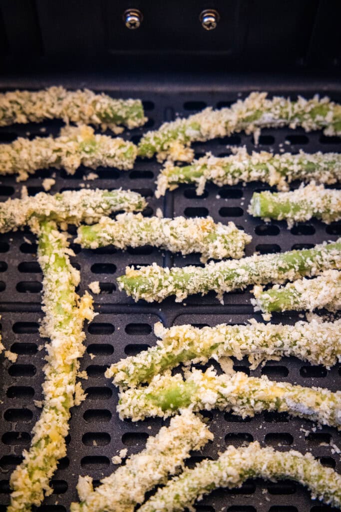 breaded green beans in the air fryer