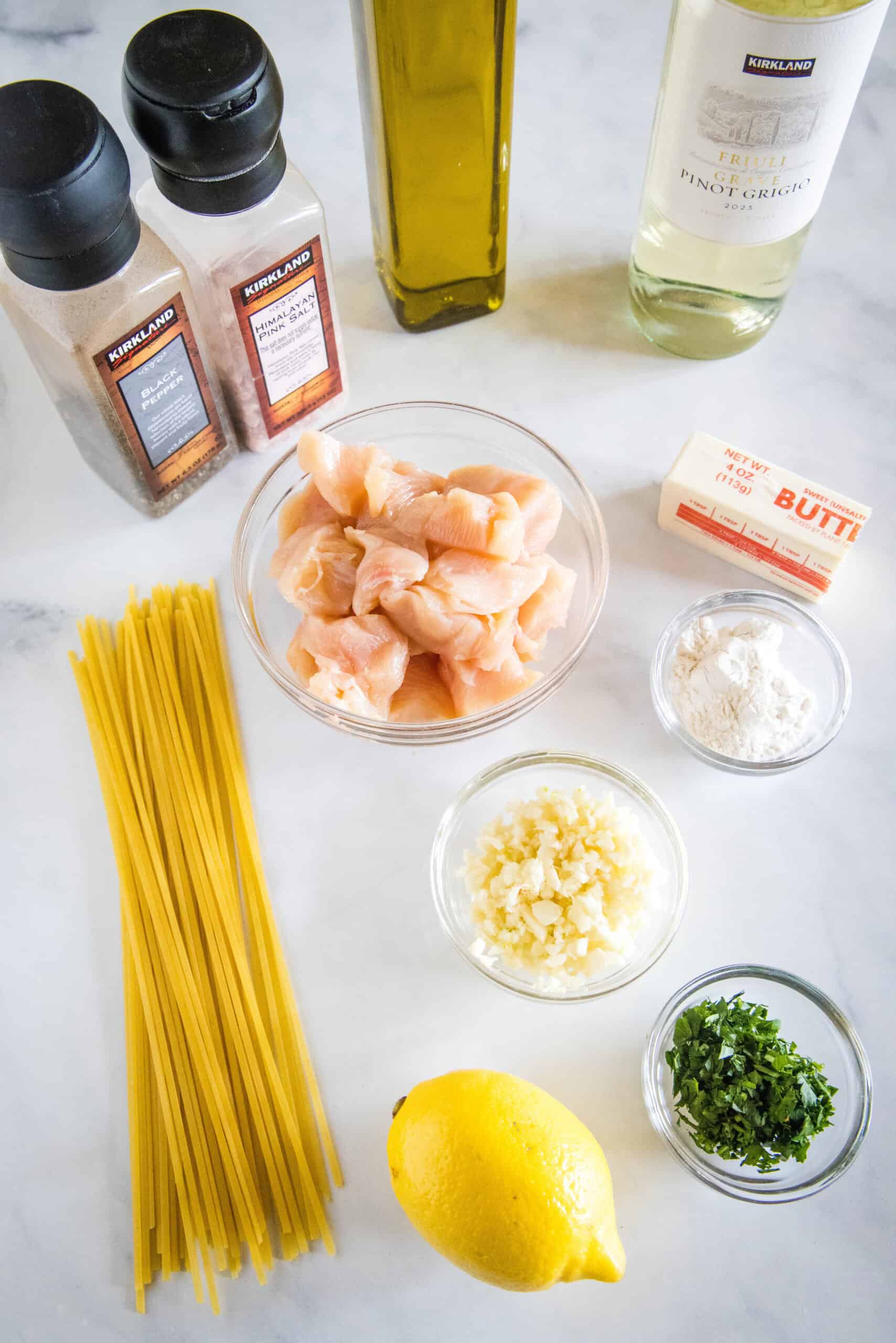 Chicken scampi ingredients.