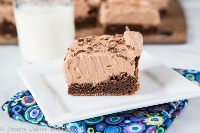 chocoalte mousse brownies horizontal