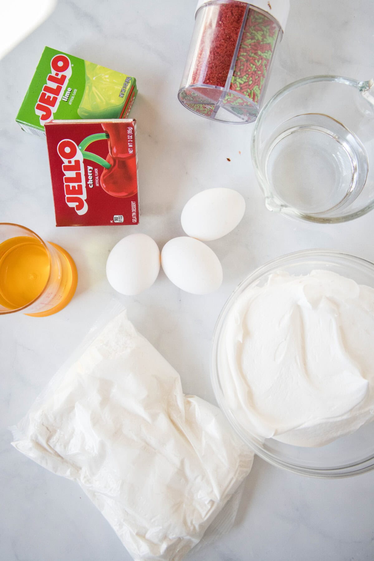 christmas poke cake ingredients