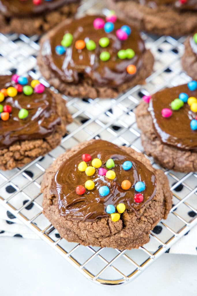 cosmic brownie cookies on a cooling rack