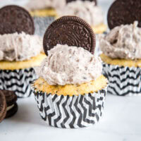 Cookies and Cream Cupcakes - The best Oreo Cupcakes!  A moist vanilla cupcake with crushed Oreos inside and then topped with a delicious Oreo buttercream frosting.  If you like cookies and cream these are definitely for you!