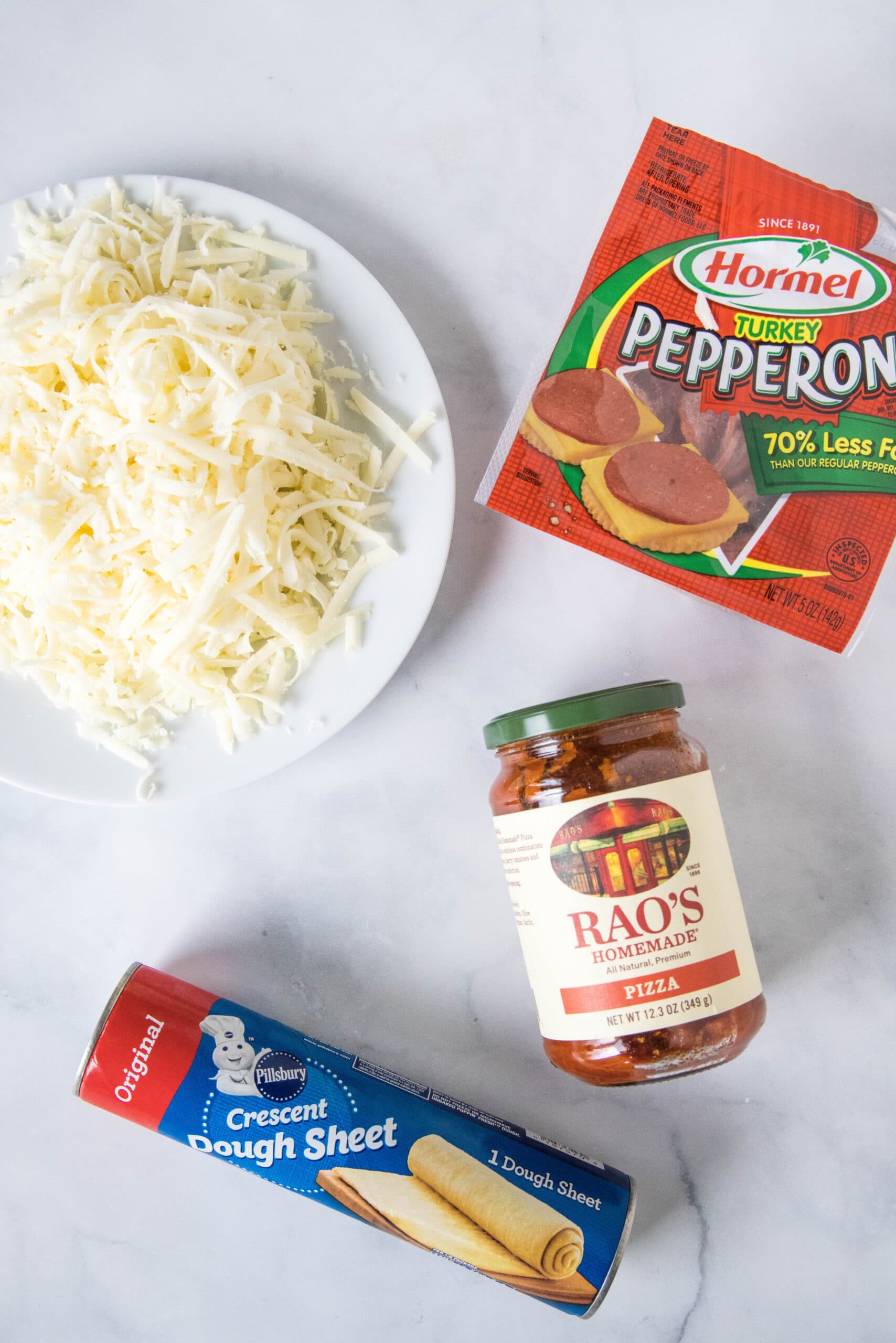 Ingredients for crescent roll pizza.