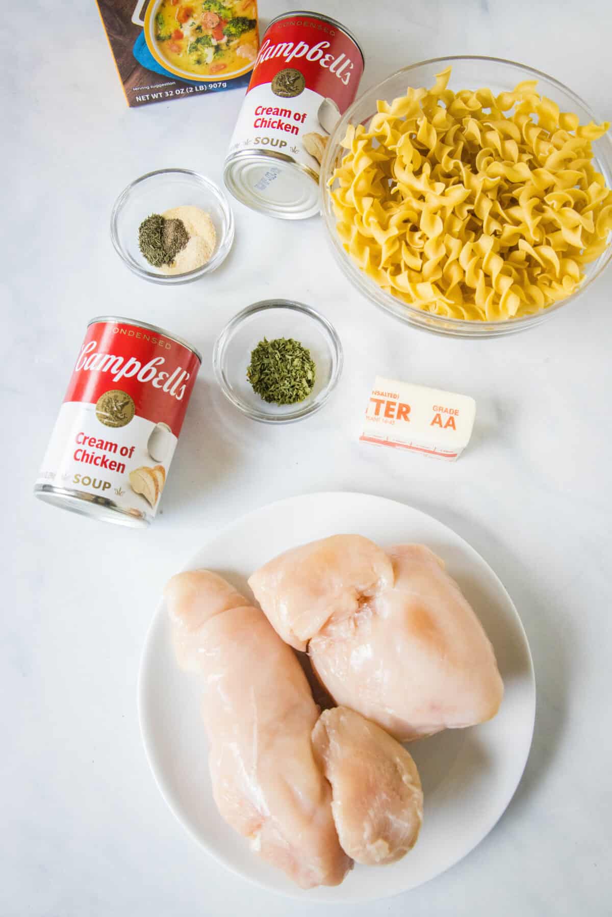 slow cooker chicken and noodles ingredients