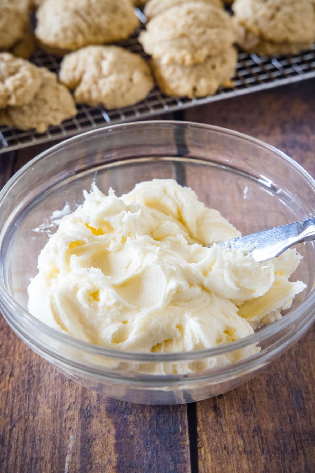 eggnog frosting in a bowl
