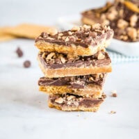 Easy Graham Cracker Toffee - everyone goes crazy for this Christmas Cracker every year! Super easy to make, buttery, crispy and down right addicting!