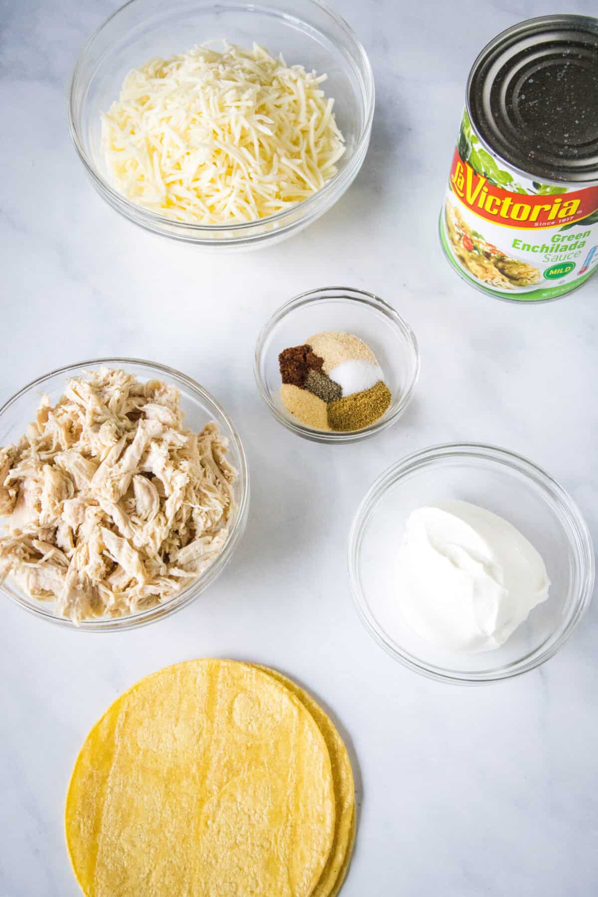 green chile chicken enchilada ingredients