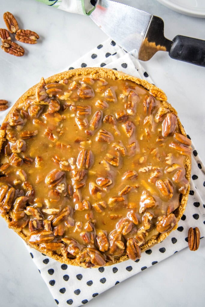 looking down on a pecan pie cheesecake