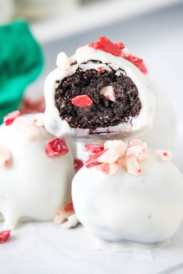 close up peppermint oreo truffles on a plate