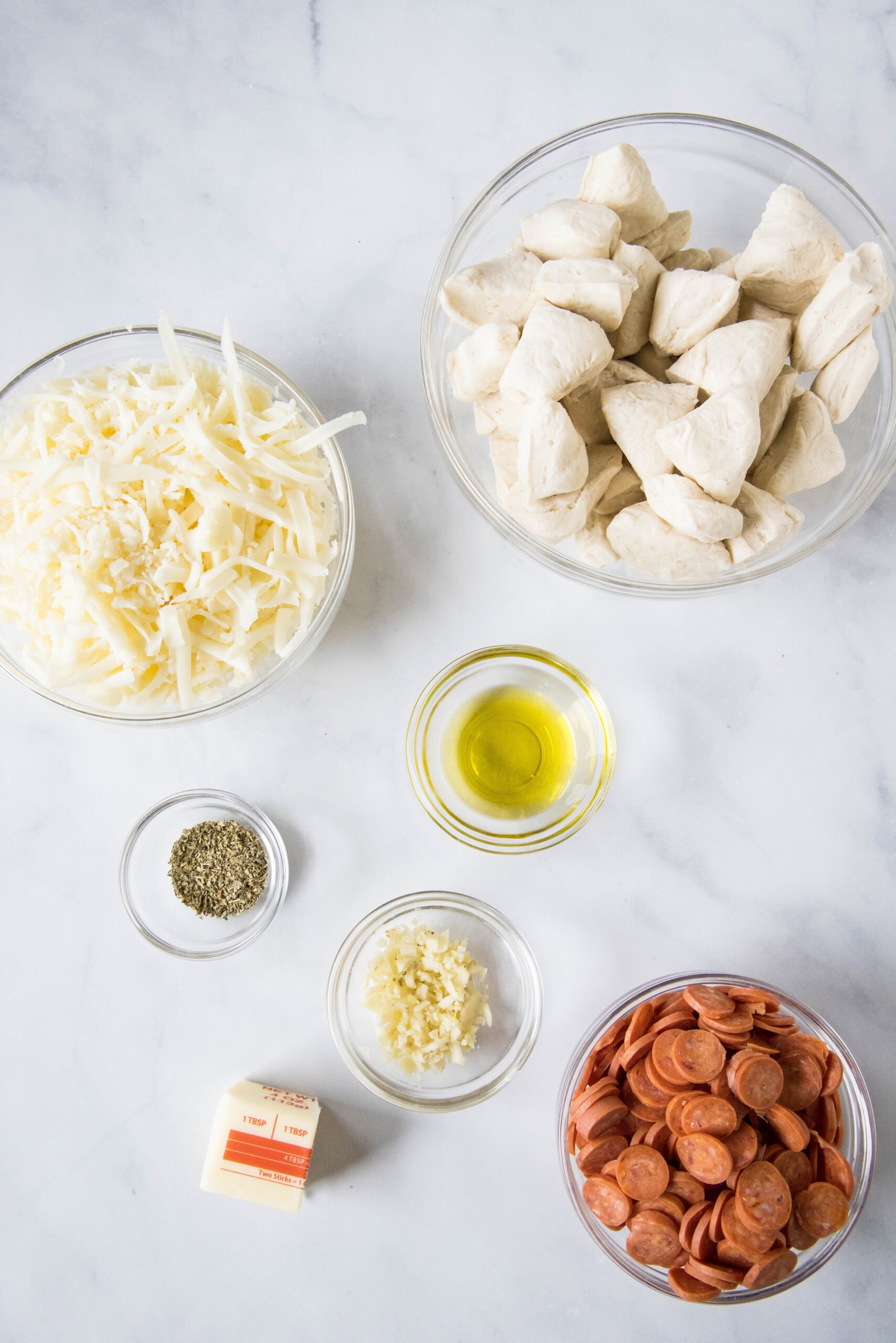 Ingredients for pizza monkey bread.