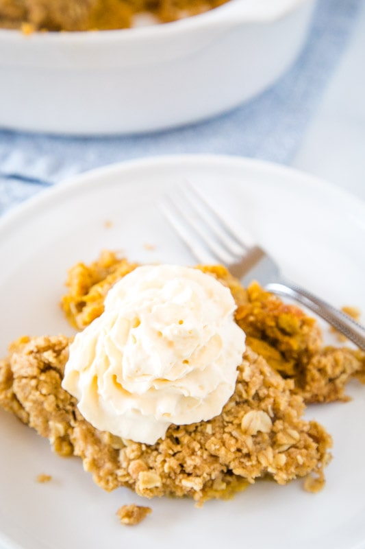 looking down on plate with pumpkin crisp