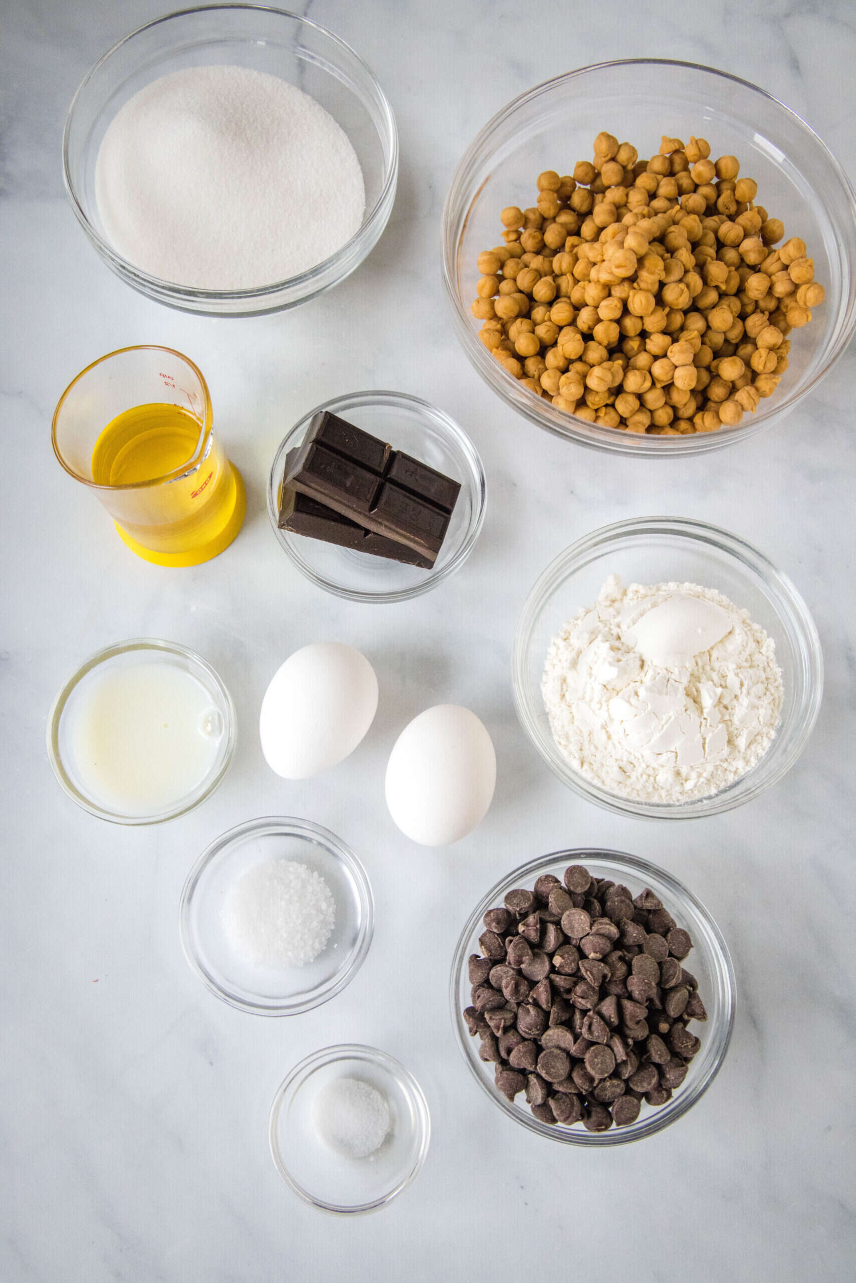 Salted caramel brownies ingredients.