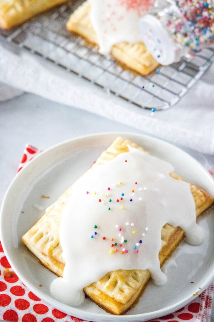 adding sprinkles to pop tarts