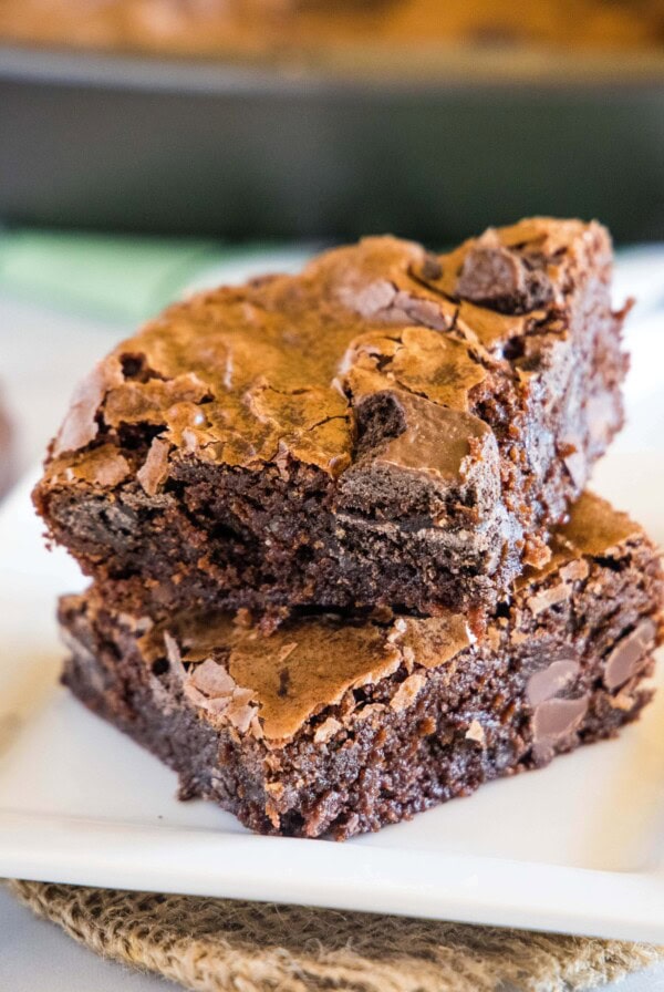 cropped in close up of thin mint brownies