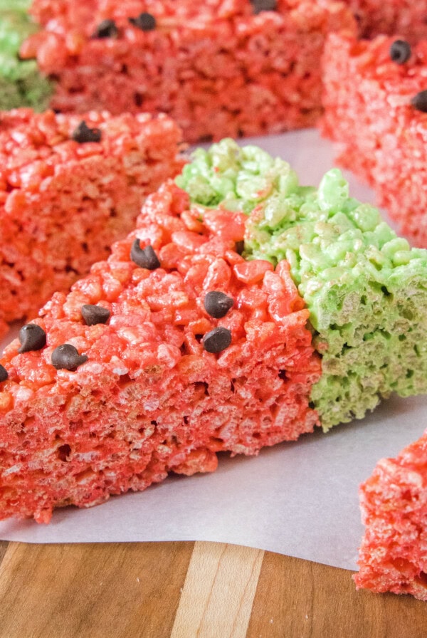 close up watermelon krispie treats