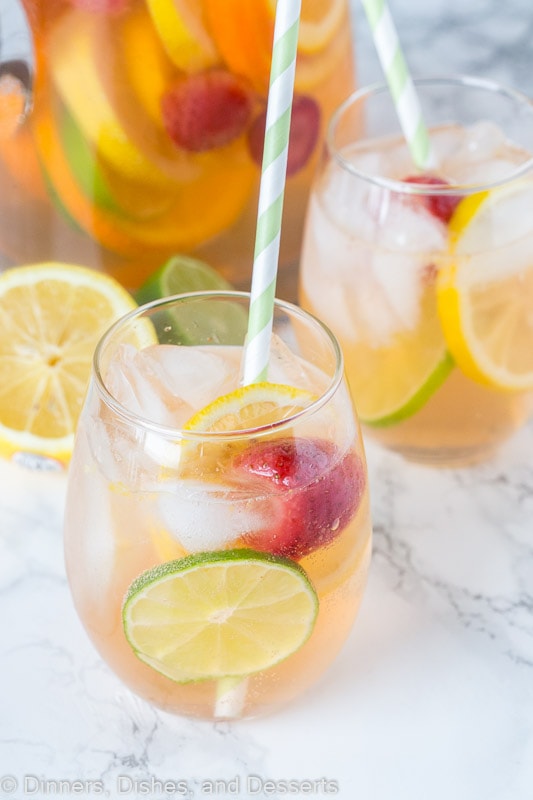 what is sangria - white wine sangria